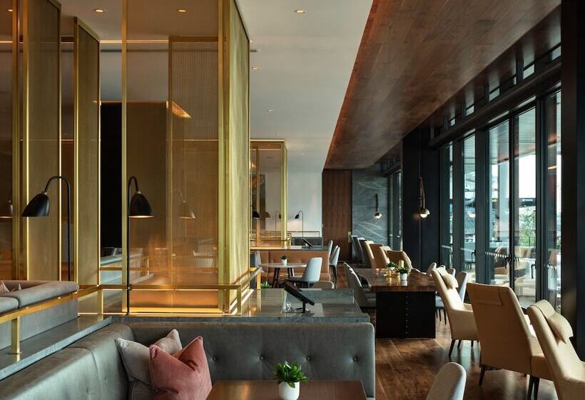 Отель Park Hyatt Auckland