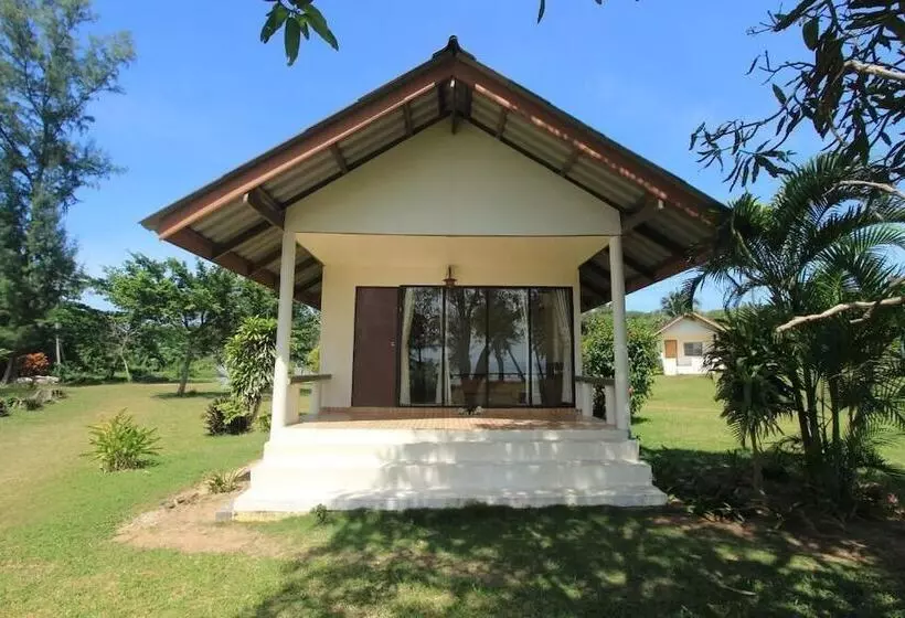Hotelli T.k. Beach Resort Koh Mak