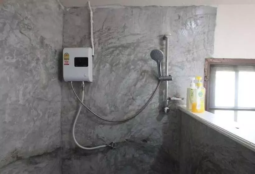 Hotelli T.k. Beach Resort Koh Mak