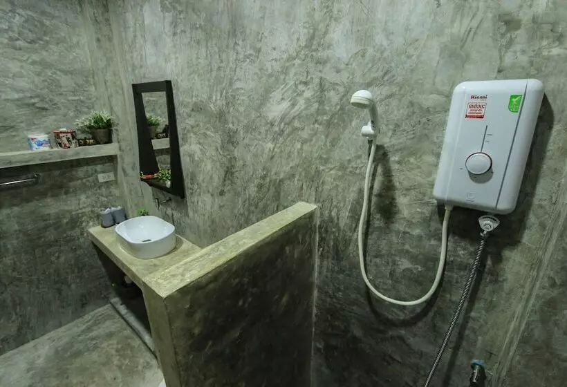 Hotelli T.k. Beach Resort Koh Mak