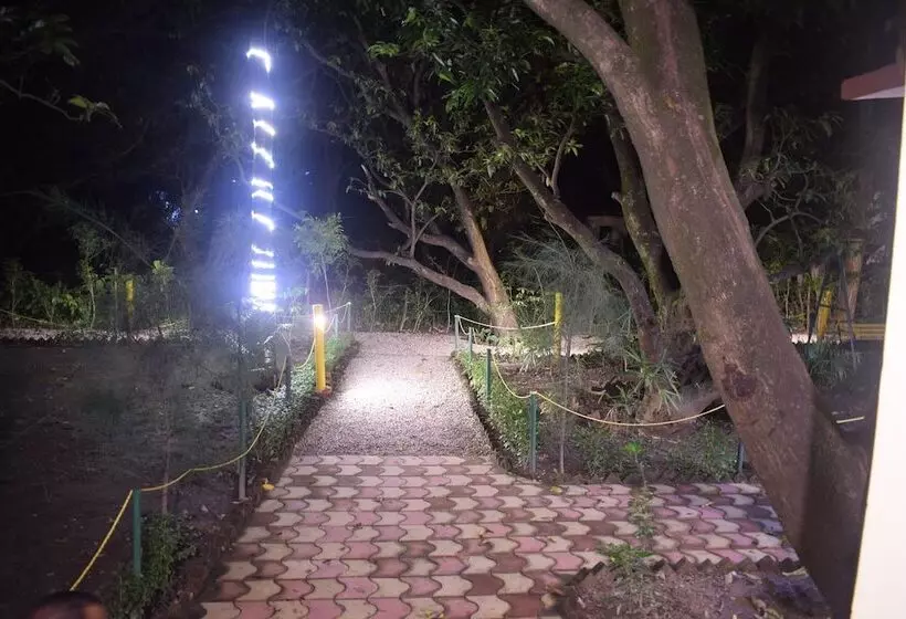 Hotelli Wanderlust Corbett Resort