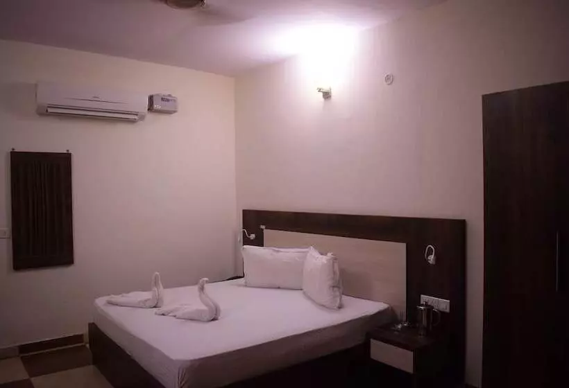 Hotelli Wanderlust Corbett Resort