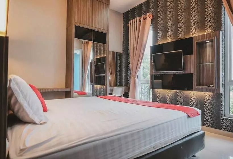 ペンション Reddoorz @ Jamin Ginting Medan
