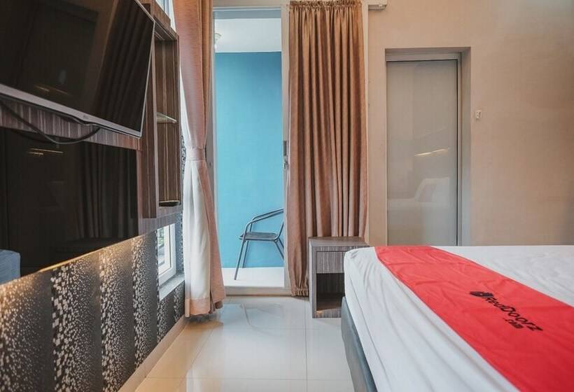 بنسيون Reddoorz @ Jamin Ginting Medan