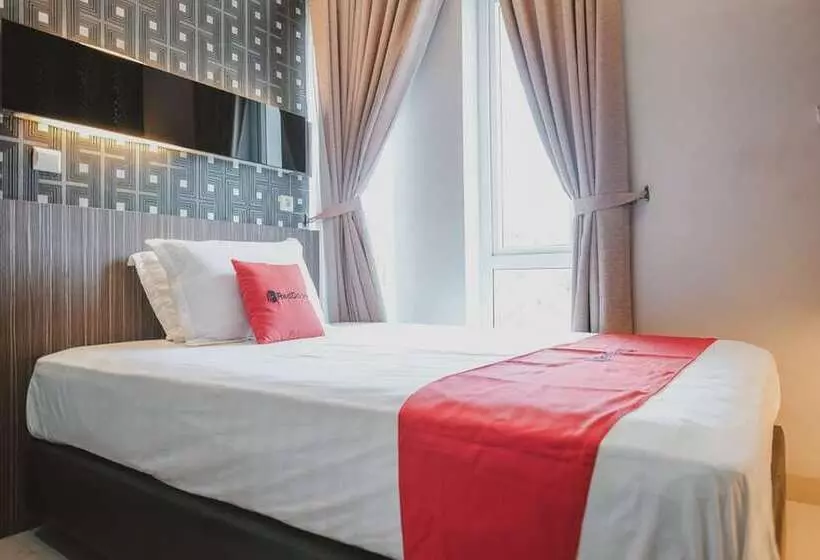 ペンション Reddoorz @ Jamin Ginting Medan