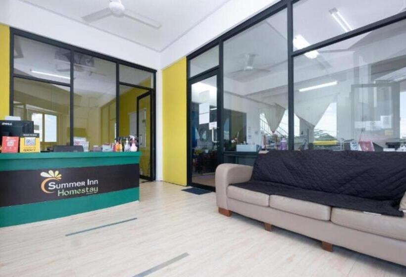 פנסיון Summer Inn