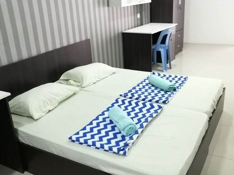 פנסיון Summer Inn