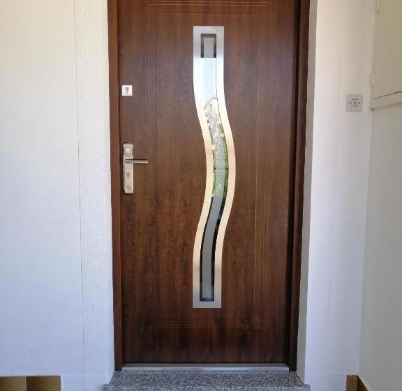 Pensjonat Viktor Rooms And Apartments