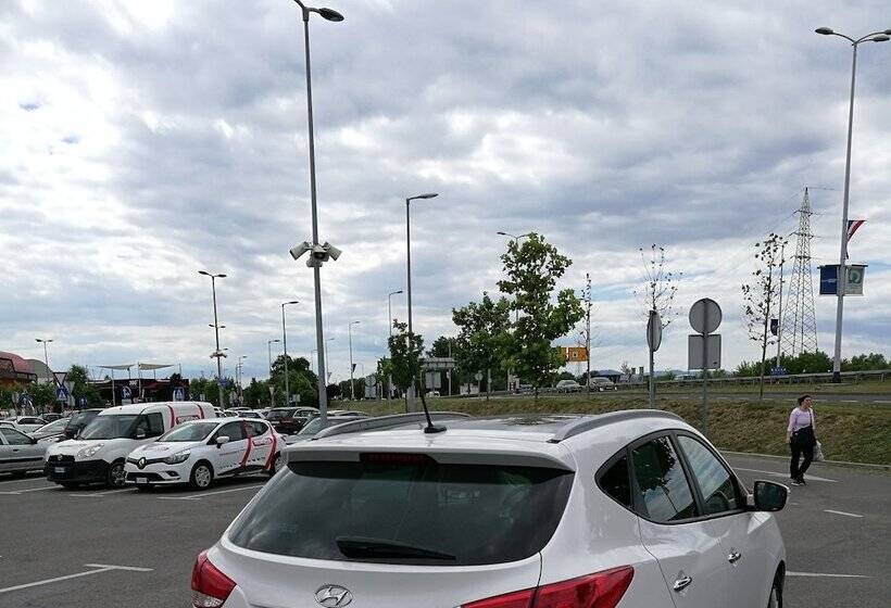 Pensjonat Viktor Rooms And Apartments