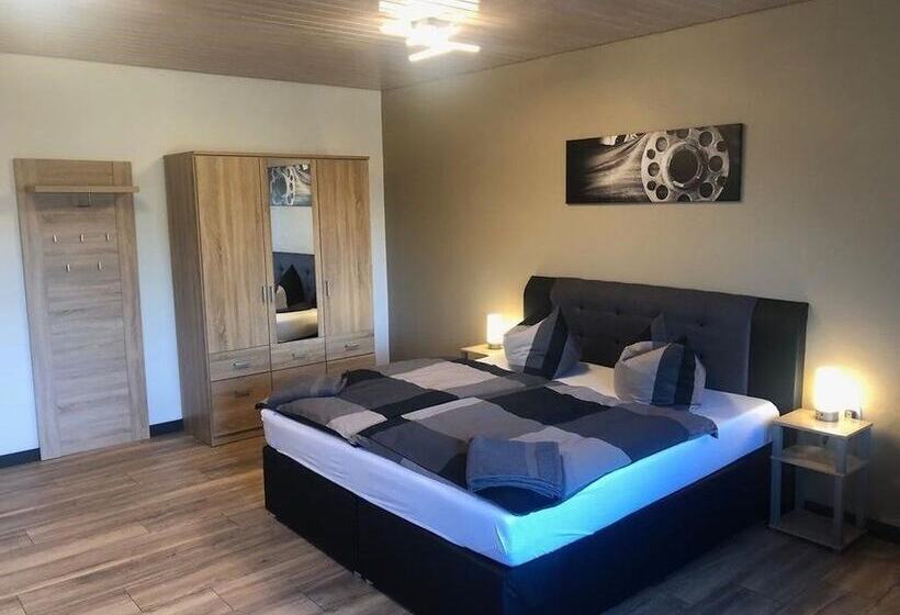 Pension Flying Ranch