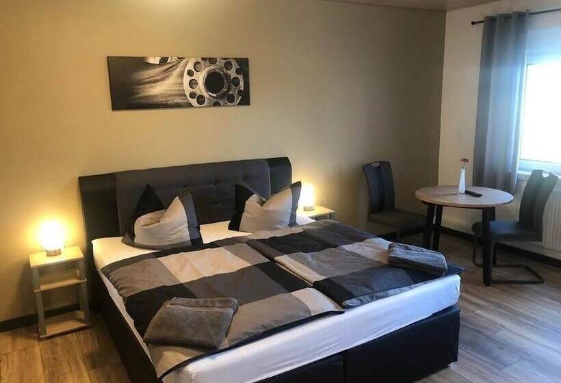 Pension Flying Ranch