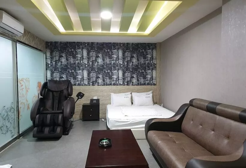 Queens Motel Jinju