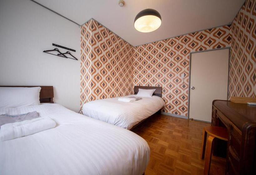 Tune Hostel(ツネホステル館山)