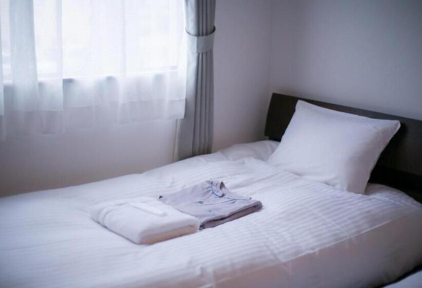 Tune Hostel(ツネホステル館山)