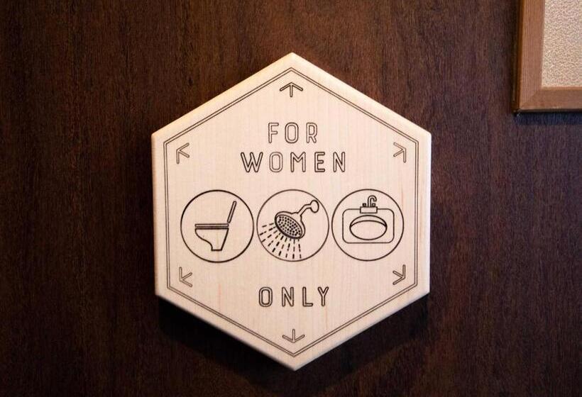 Tune Hostel(ツネホステル館山)