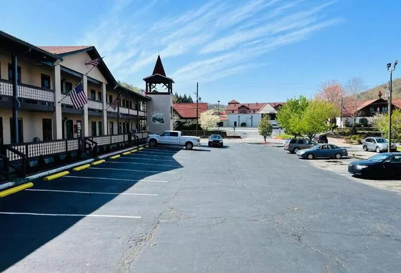 酒店 Alpine Valley Inn