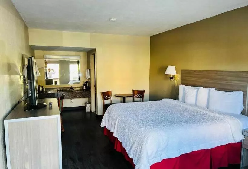 酒店 Alpine Valley Inn