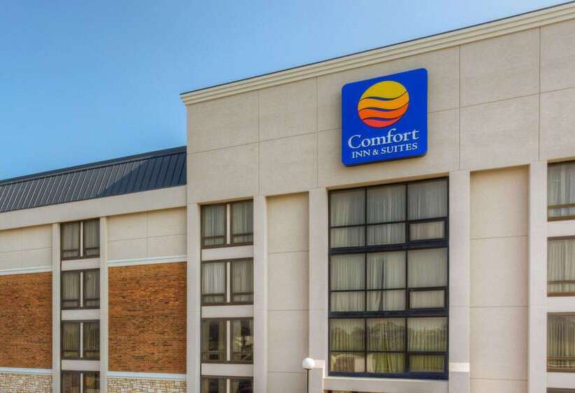 فندق Comfort Inn & Suites Evansville Airport