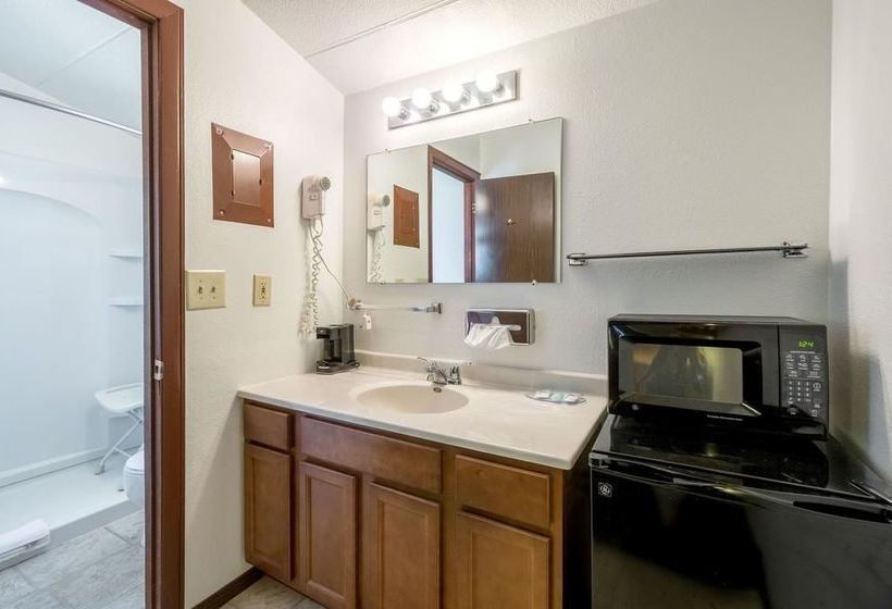 בית מלון כפרי Rodeway Inn Ogallala