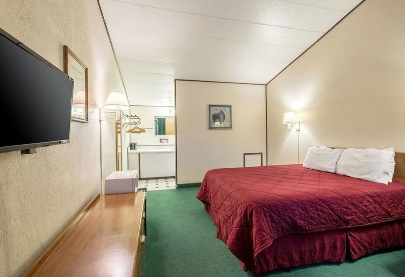 בית מלון כפרי Rodeway Inn Ogallala