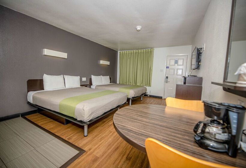 فندق على الطريق Studio 6tyler, Tx