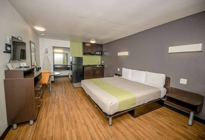 فندق على الطريق Studio 6tyler, Tx