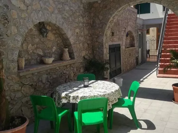 Hedera Capri B&b