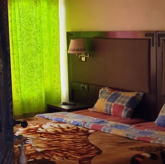 Hotel Amalou Imouzer Ida Outanan