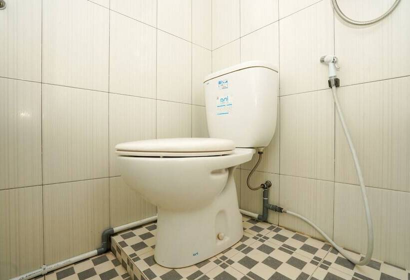 Отель Homestay Potato House By Oyo Rooms