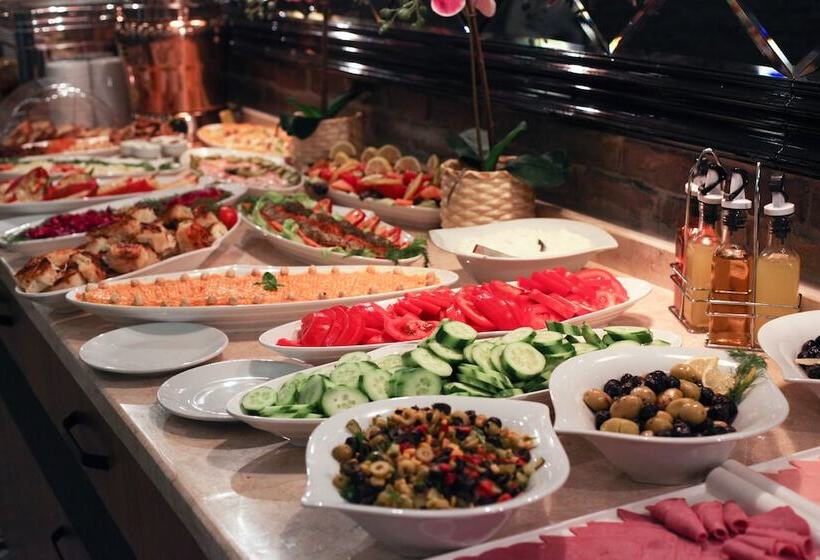 Pell Palace Hotel & Spa