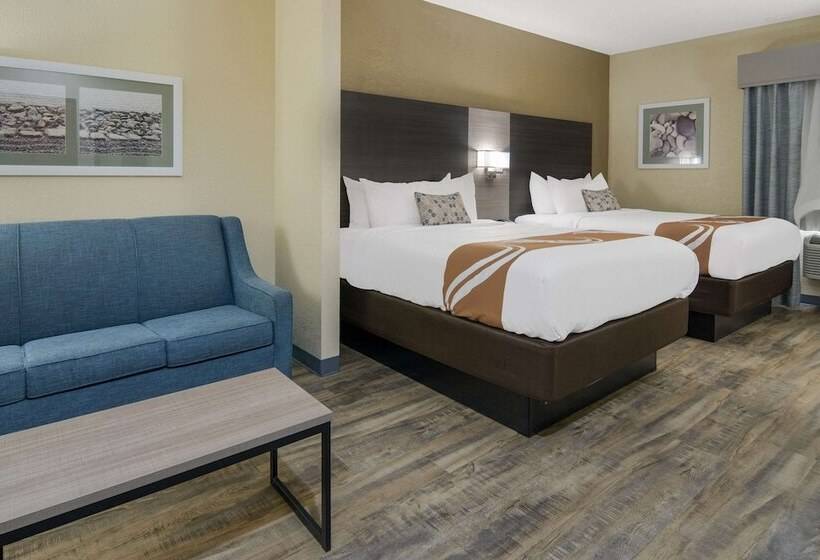 בית מלון כפרי Quality Inn & Suites Roanoke Fort Worth North