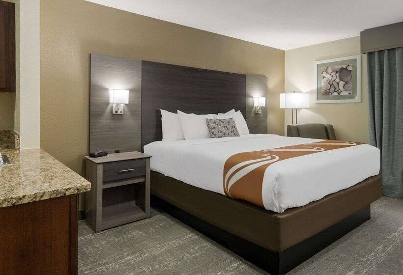 בית מלון כפרי Quality Inn & Suites Roanoke Fort Worth North