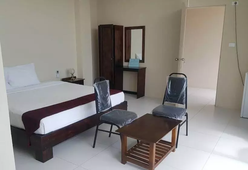 モーテル Bay View Barbers Lodge