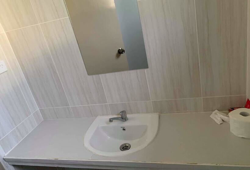 מוטל Bay View Barbers Lodge