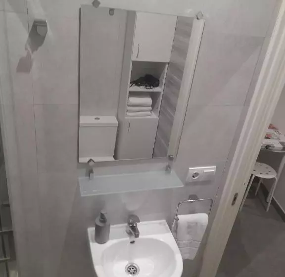 Hostel Urban Sevilla