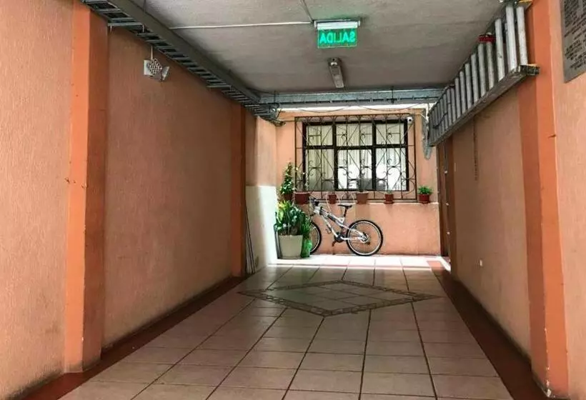 Majatalo Tin House Quito