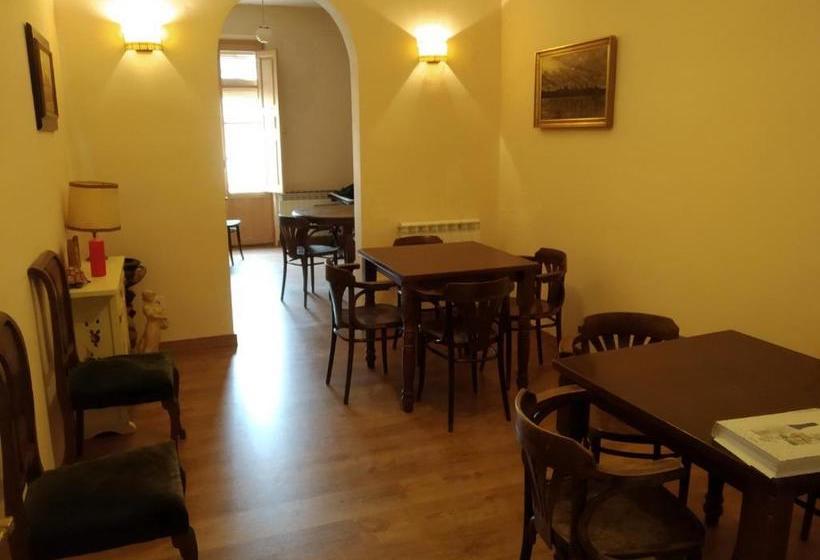 Albergue Luz De Frómista