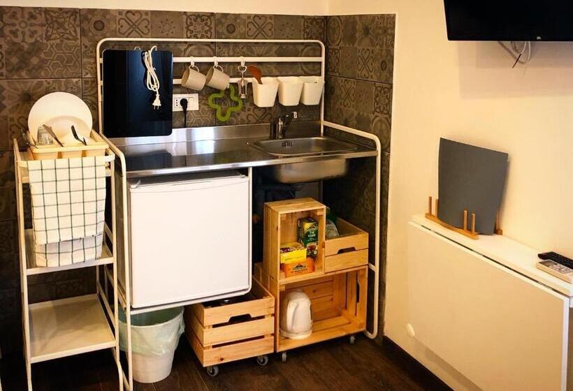 پانسیون Mimì Rooms&studios