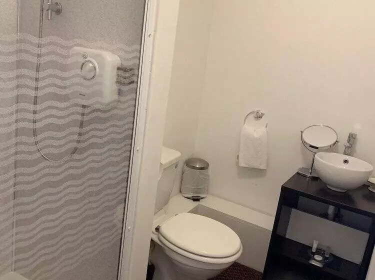 Aamiaismajoitus (B&B) The Prince Of Wales