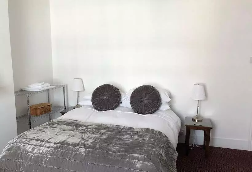 Aamiaismajoitus (B&B) The Prince Of Wales