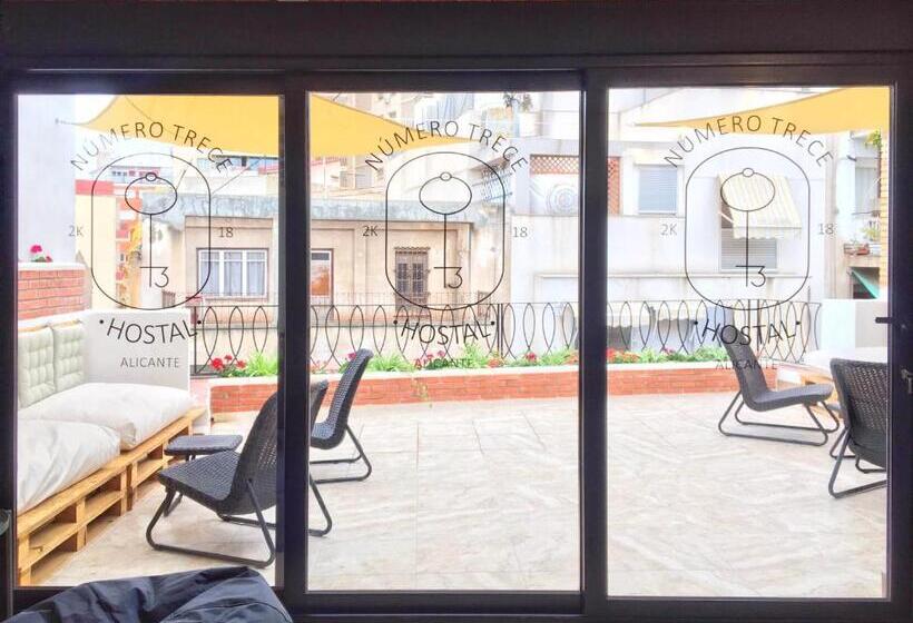 Hostel Numero Trece   Free Towels, Coffee Beans And Remote Check In!