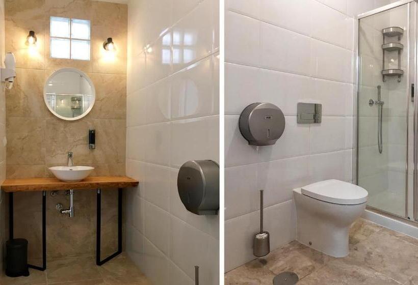 Hostel Numero Trece   Free Towels, Coffee Beans And Remote Check In!