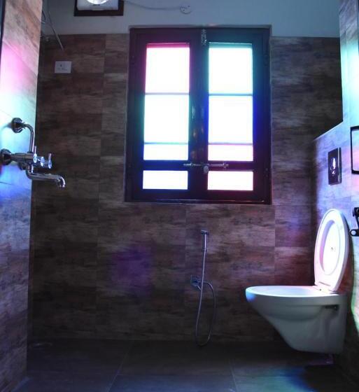 هتل Heritage Above 1