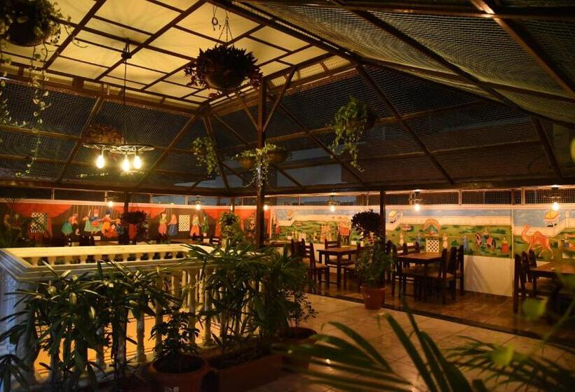 هتل Heritage Above 1