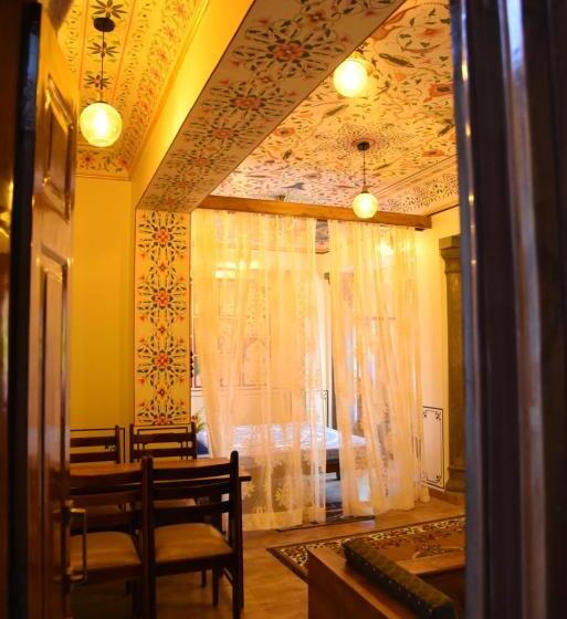 هتل Heritage Above 1