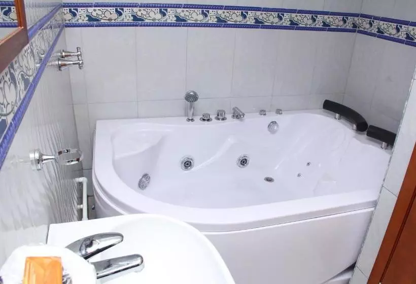 Hotelli Onix Suite Pasto