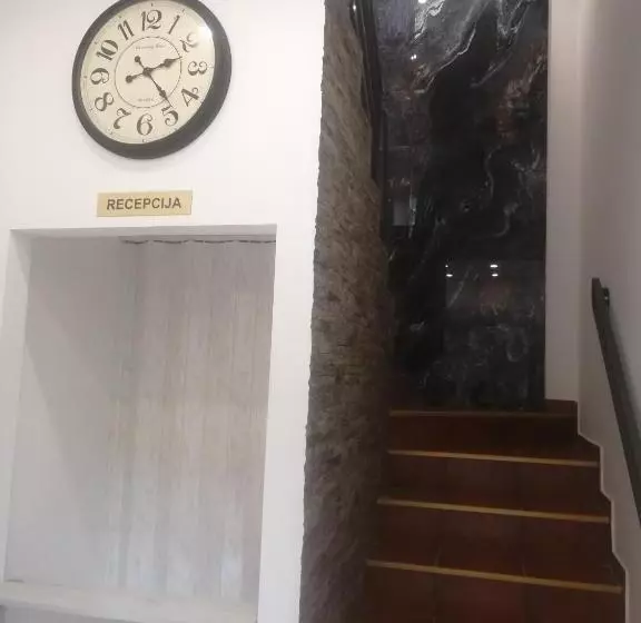 هتل Vila Violeta