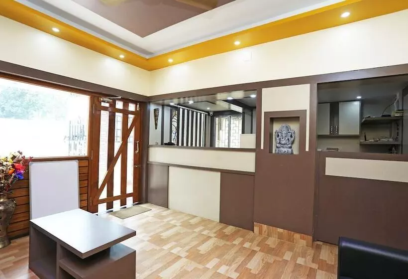 Hotelli Kristi Guest House, Shantiniketan