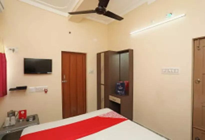 Hotelli Kristi Guest House, Shantiniketan