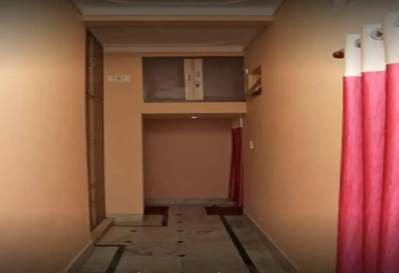 Hotelli Kristi Guest House, Shantiniketan